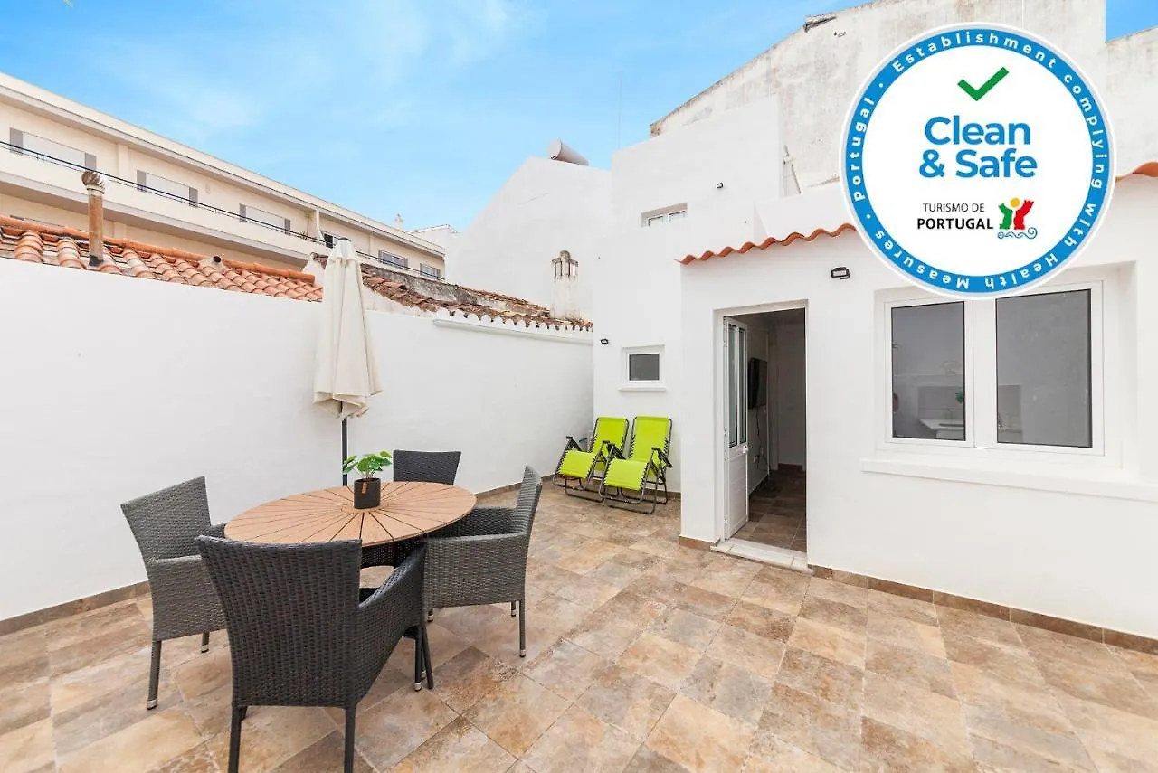 City Walls Townhouse Appartamento Lagos